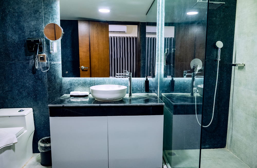 Signature Suite