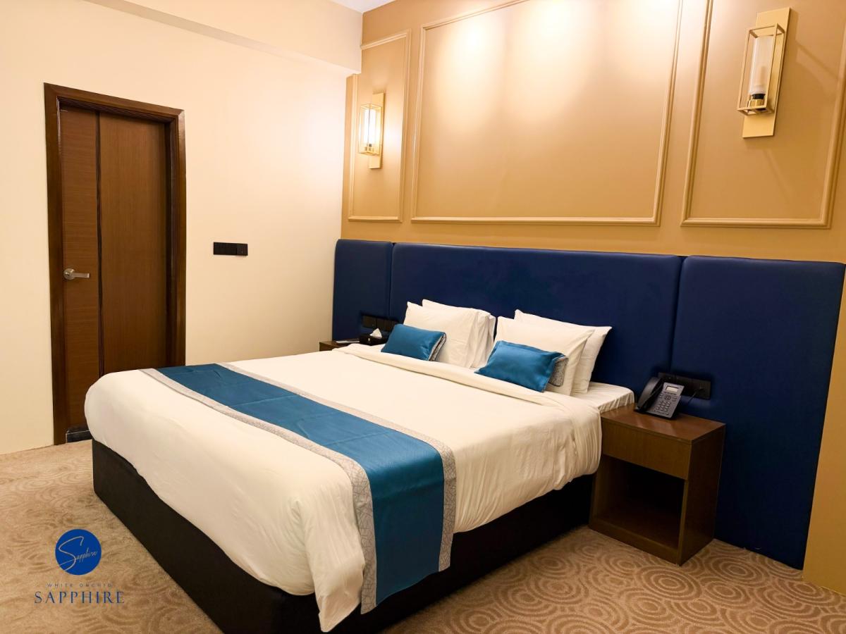 Signature Suite