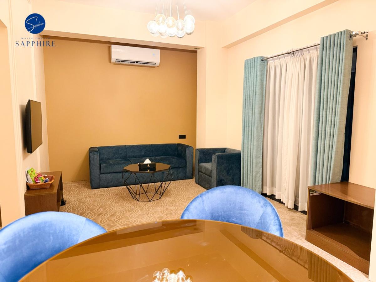 Signature Suite